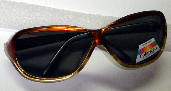 D9493 c. J.Brown polarized