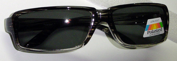 D9524 c,. B657 polarized