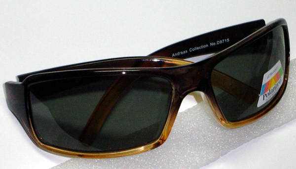 D9715 c. B521 polarized