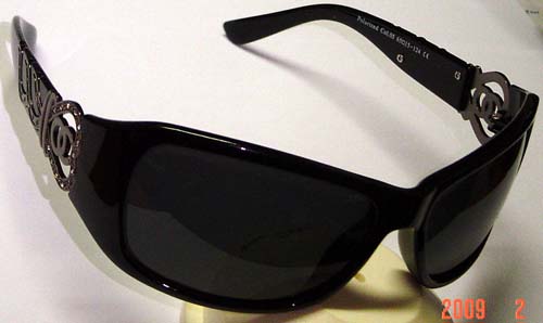 Georgiu1730 c05polarized